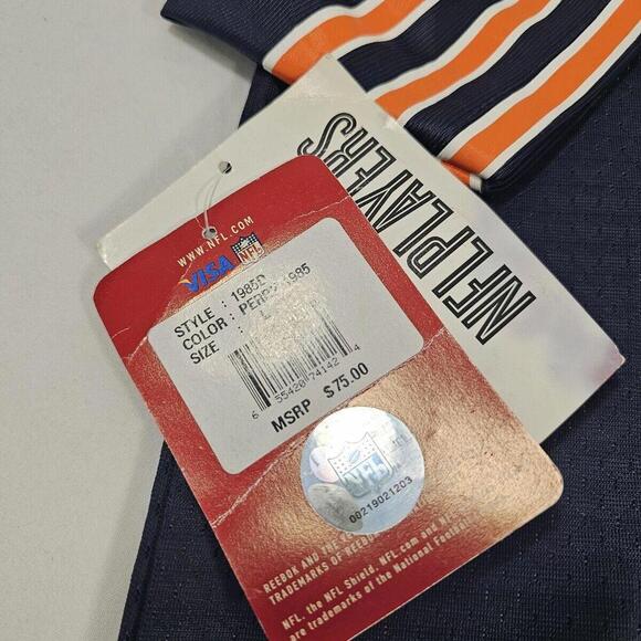 William (The Fridge) Perry Autographed Authentic Signed Jersey Youth LARGE - Picture 3 of 10